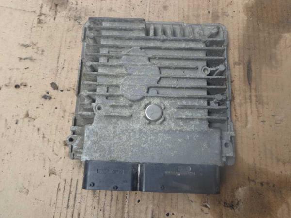 BOITIER ELECTRONIQUE SKODA OCTAVIA 1.6 TDI CAYC - Vue 1